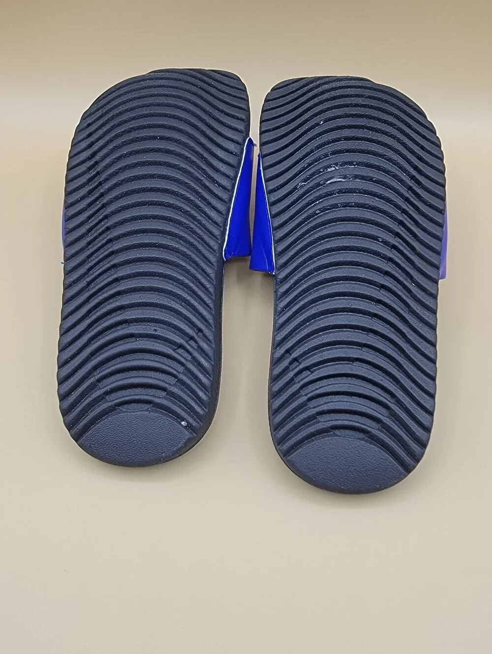 Nike Kawa Little Kid's Slides Sandals Size 1Y Blue Black White Pool Beach Sports